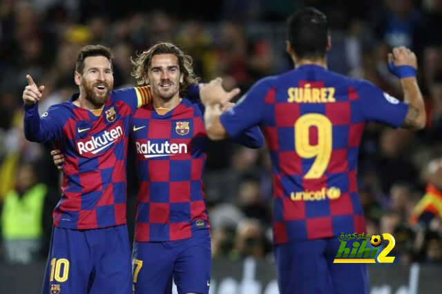 ثلاثي برشلونة يتدربون رغم الإجازة