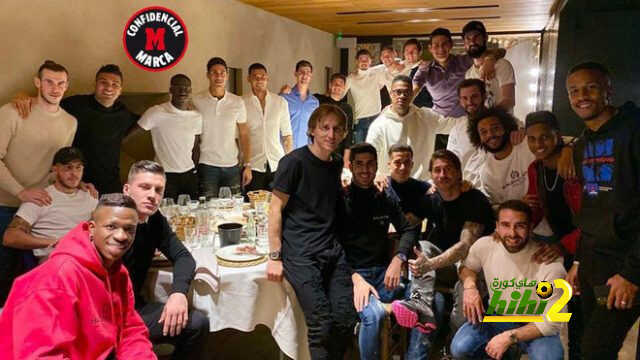 لاعبو ريال مدريد يتناولون عشاء الكريسماس في مطعم الهنود الحمر