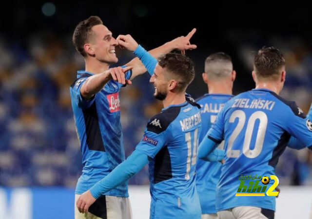 نابولي بدون خسارة في مجموعات دوري أبطال أوروبا