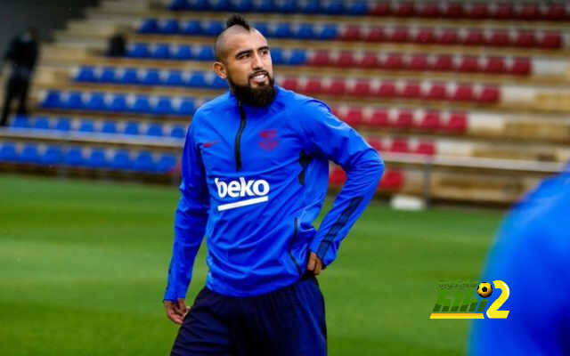 فيدال يبرئ نفسه من قضيته ضد إدارة برشلونة