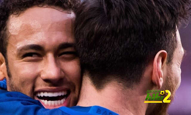 من هو أفضل جناح أيسر في برشلونة في العقد الأخير ؟