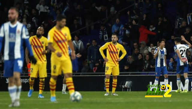 اسوأ برشلونة وأفضل فيدال