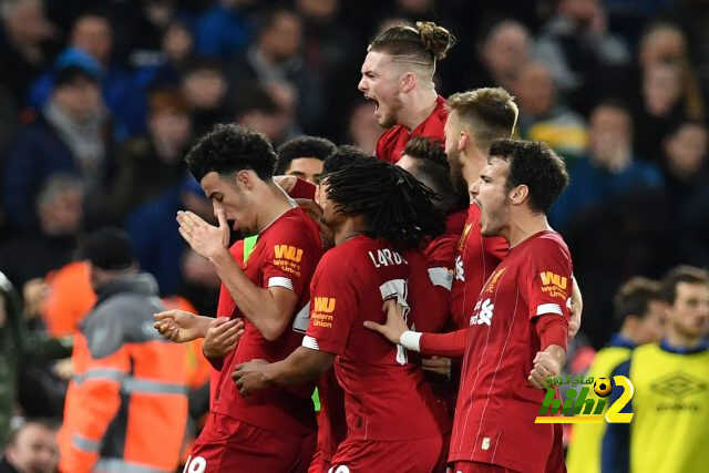 ليفربول يواصل تألقه ضد ايفرتون