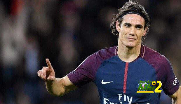 كافاني يسطر تاريخ جديد مع باريس
