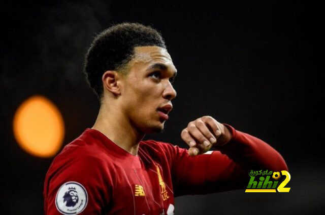 ارنولد يتفوق على كافة لاعبي الدوري الإنجليزي