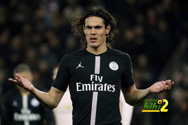 أتليتكو مدريد يحاول إنقاذ موسمه من خلال كافاني
