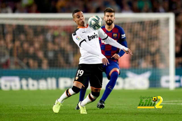 تقارير: برشلونة يبدأ مفاوضاته مع فالنسيا لضم مهاجمه