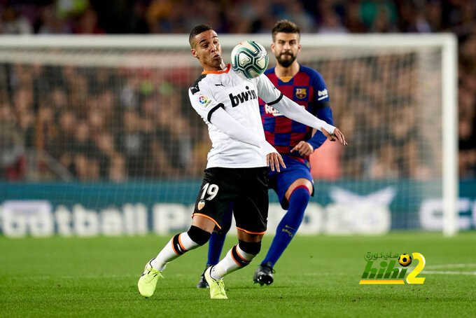 تقارير: برشلونة يبدأ مفاوضاته مع فالنسيا لضم مهاجمه