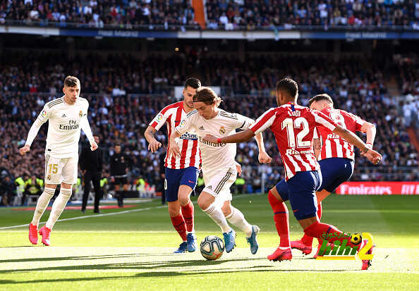 مودريتش ، ملك التمرير فى الشوط الأول