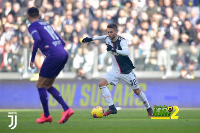 يوفنتوس يتقدم على فيورنتينا بهدف في الشوط الأول