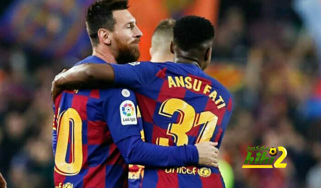 فاتي يسجل هدفين متتاليين ويمنح التقدم لبرشلونة