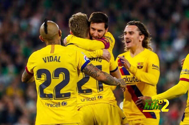 بيتيس يتفوق على برشلونة