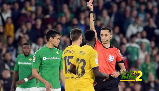 الاتحاد الاسباني يوقف حكم مباراة برشلونة و بيتيس
