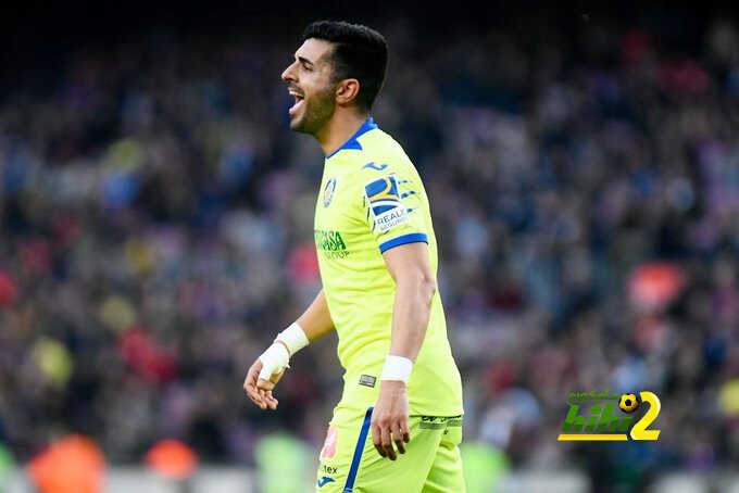 لماذا آنخل مفضل الآن لإدارة برشلونة ؟