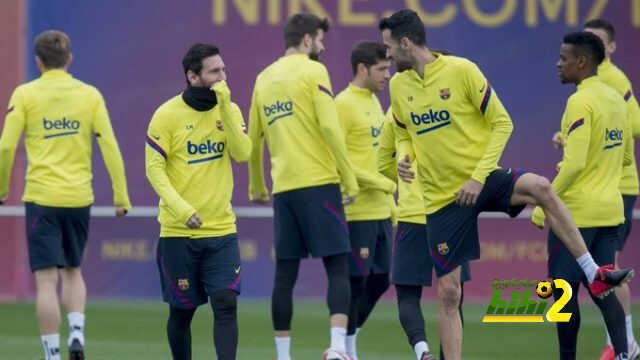 لاعبو برشلونة ينتظرون ردة فعل بارتوميو الحائر مابين الاجتماع والمؤتمر الصحفي