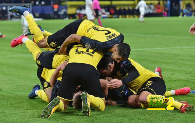 فافر يشيد بلاعبي دورتموند بعد الفوز على باريس