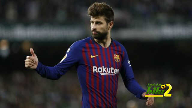 لورنتي : بيكيه قلق بشأن صورة برشلونة