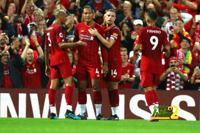 فيروس كورونا يهدد مشجعي ليفربول