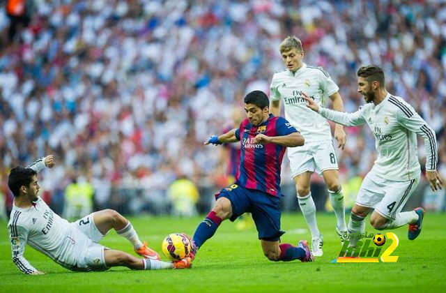 سبورت: هزائم برشلونة بكلاسيكو البرنابيو الطريق إلى التتويج بالليغا