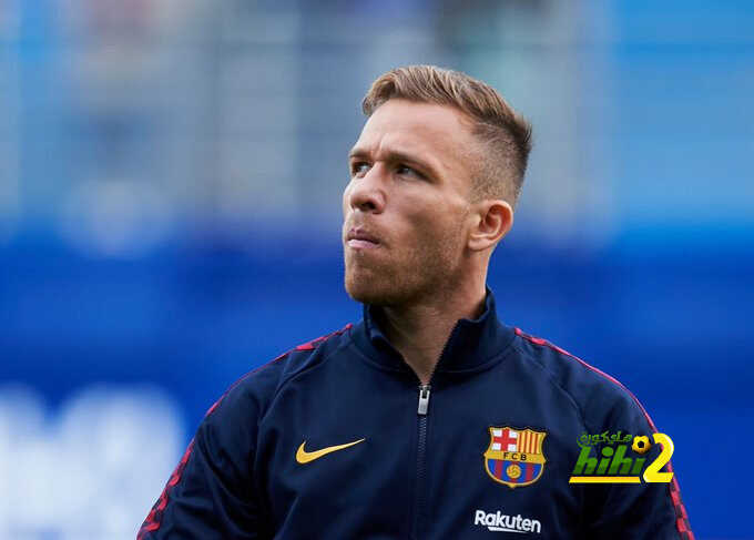 ارثور يزيد من معاناة برشلونة قبل لقاء نابولي !