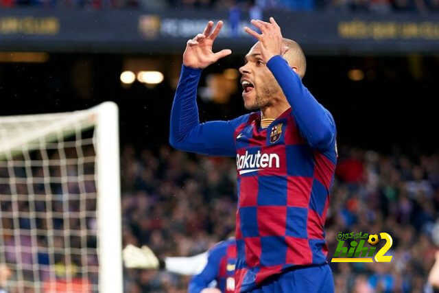 هل يرحل برايثوايت عن برشلونة ؟