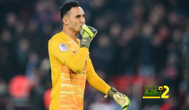 نافاس يحاول الهروب من الكورونا بمائتي ألف يورو