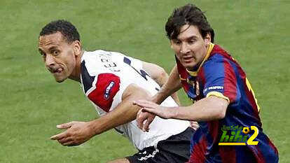 فيرديناند يكشف عن عرض برشلونة الذي رفضه في عام 2008