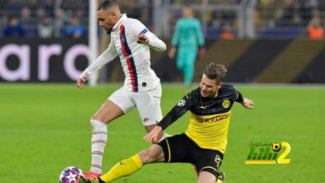 باريس سان جيرمان يستهدف تجديد عقد هدف برشلونة