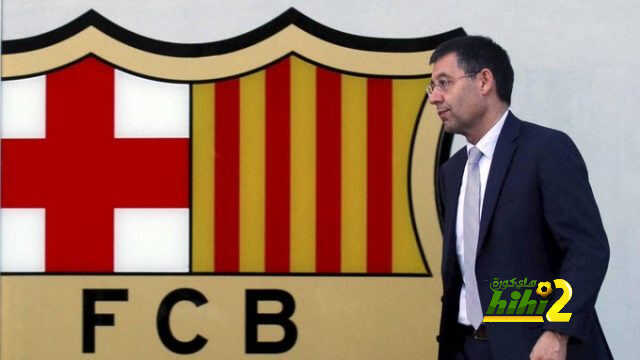 رواتب لاعبي برشلونة في خطر