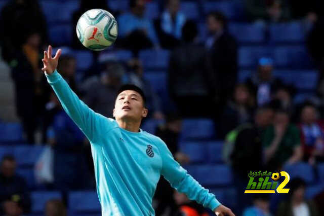 لاعب إسبانيول يشكر الأطباء بعد تعافيه من كورونا