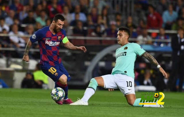 سير: لاوتارو يحلم بميسي وأسطورة برشلونة يريد نيمار