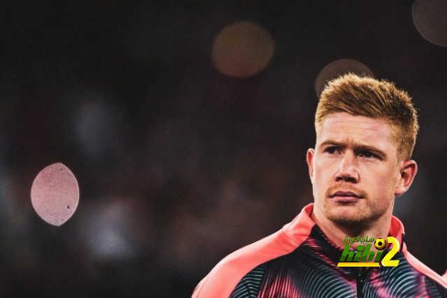 دي بروين يكشف عن الفارق بين كونه لاعبًا للسيتي وفترته مع فولفسبورج