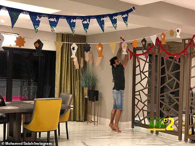 محمد صلاح يحتفل بـ شهر رمضان على طريقته الخاصة