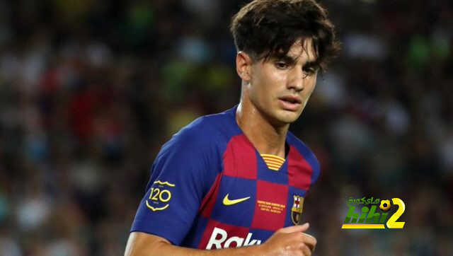 كولادو ينتظر فرصته مع برشلونة