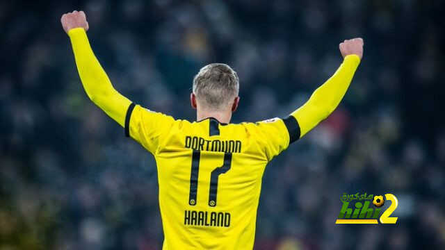 هلاند يتفوق على شالكه قبل ديربي الرور