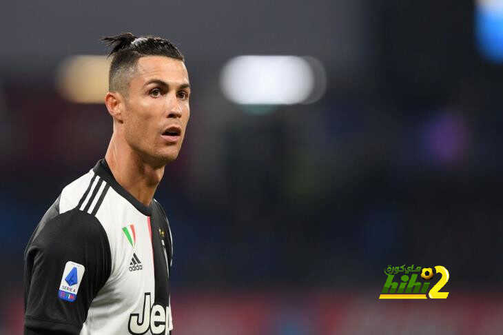 صور : رونالدو يلمس الكورة من جديد لاول مرة بعد كورونا