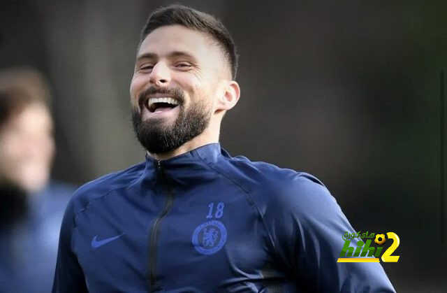 لماذا جدد تشيلسي عقد جيرو ؟