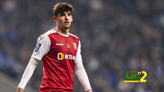 سبورت : ترينكاو سيتأخر في القدوم لبرشلونة