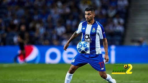 كواليس رغبة برشلونة في ضم كورونا