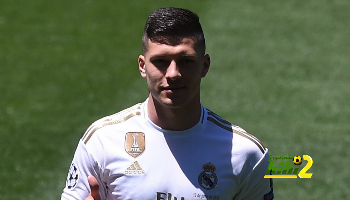 مهاجم ريال مدريد يثير الجدل مجددًا ويكسر قواعد الحجر الصحي