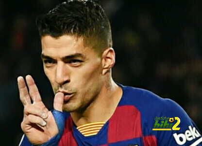 ستويشكوف : سواريز أفضل مهاجم 9 في تاريخ برشلونة