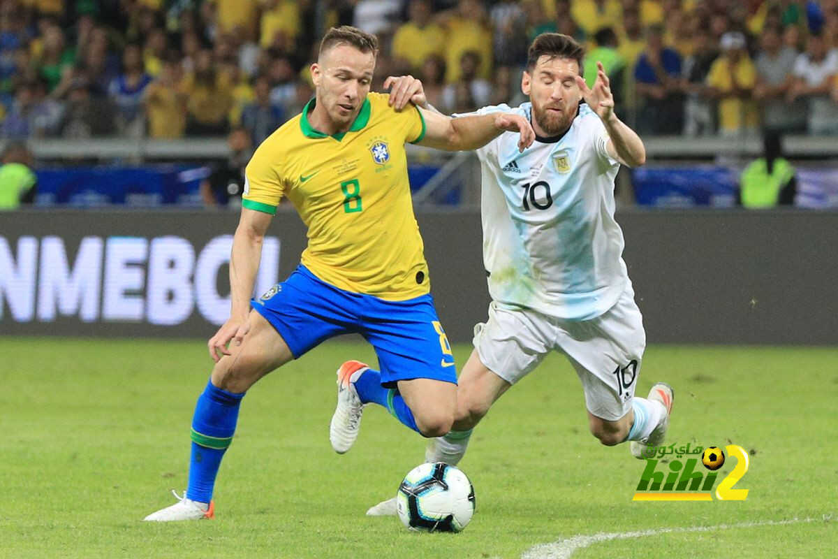ميسي سبب إقتراب رحيل ارثور عن برشلونة