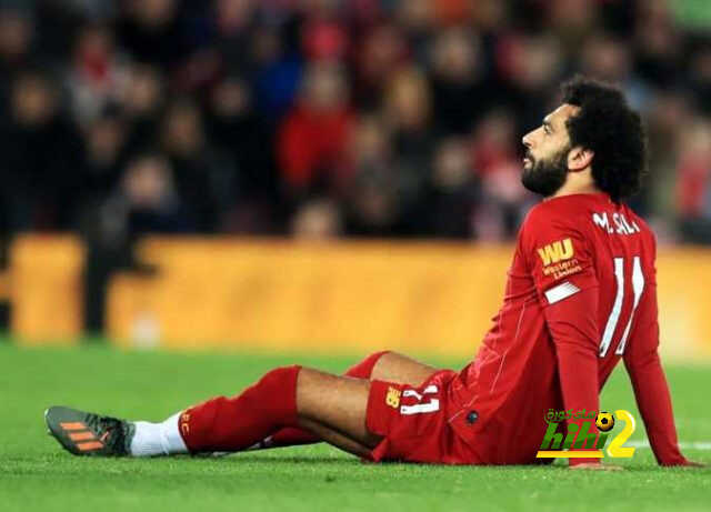 جماهير ليفربول تسب محمد صلاح وتصفه بالفاشل