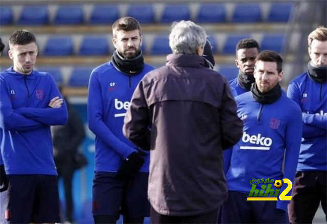 مدرب برشلونة يرد علي تصريحات جيرارد بيكيه