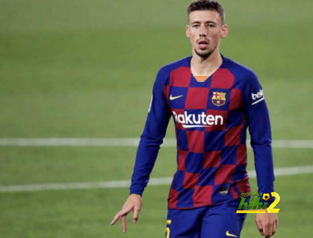 برشلونة يطالب بركلة جزاء والفار لايستجيب
