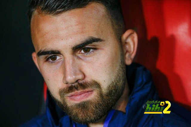 فالنسيا يخطط للتعاقد مع مايورال