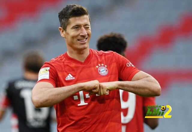 ليفاندوفيسكي أفضل لاعب في الدوري الألماني