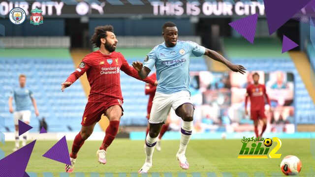 مانشستر سيتي يتقدم على ليفربول بثلاثية في الشوط الأول