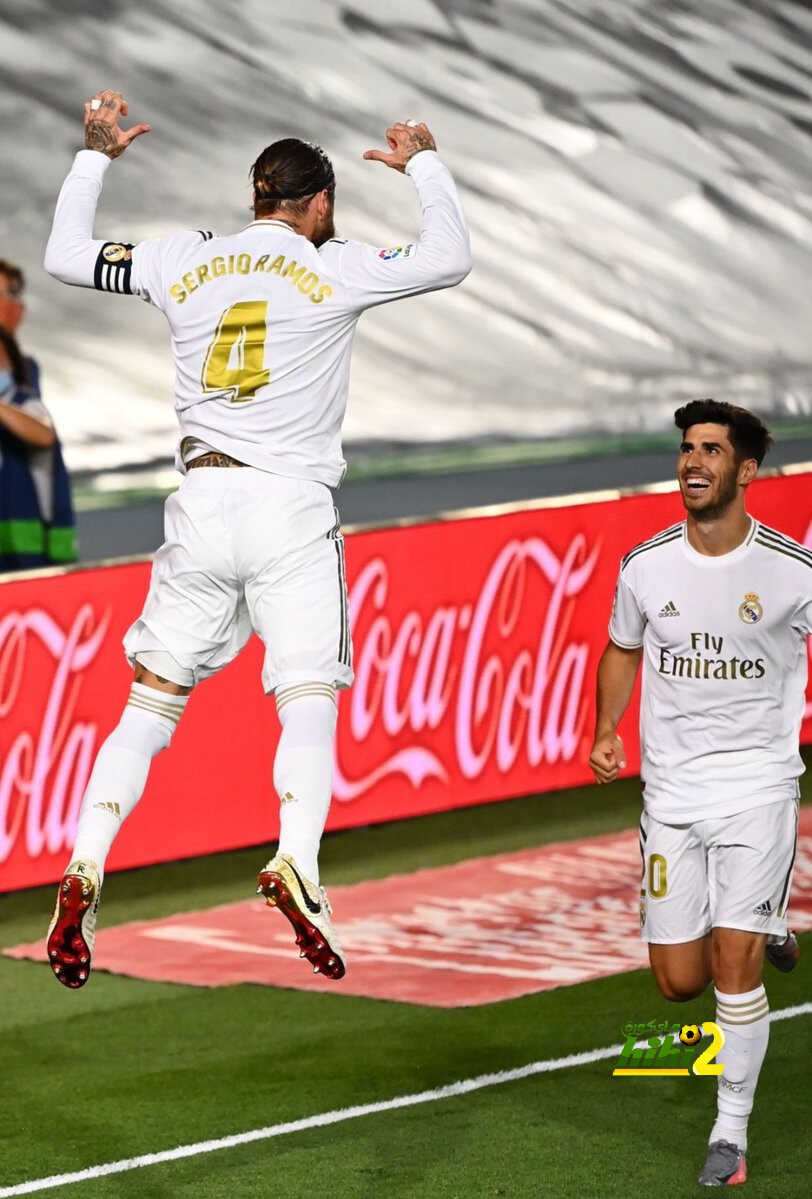 السبب الحقيقي الغير متوقع لخسارة برشلونة الدوري لصالح ريال مدريد ؟