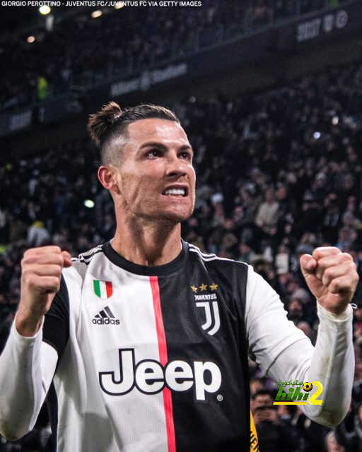 كريستيانو رونالدو يواصل تفوقه على ليونيل ميسي !